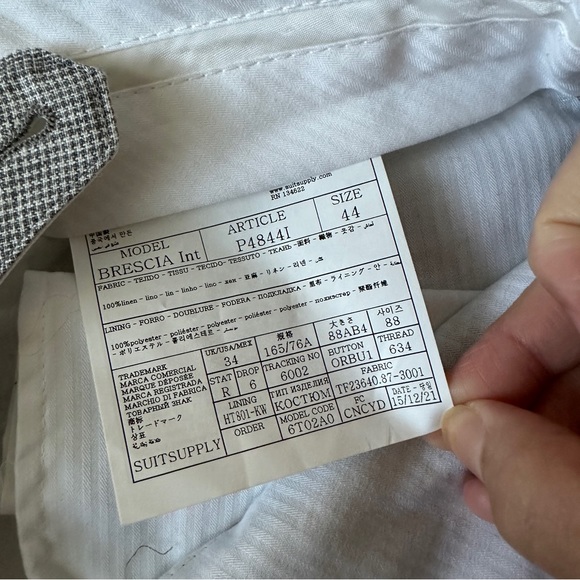 Pure Line Checked Grey Lazio Suit | Suit Supply - Picture 12 of 13